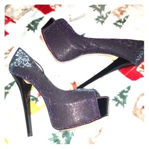 Bakers 8.5 iridescent blue purple leopard platform